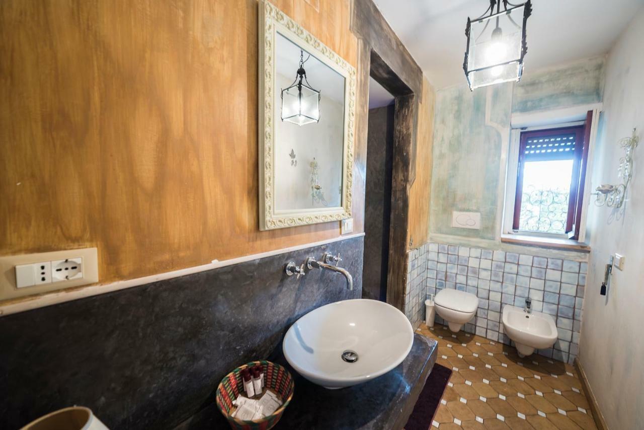 Un Ospite A Fontania Bed and Breakfast Γκαέτα Εξωτερικό φωτογραφία