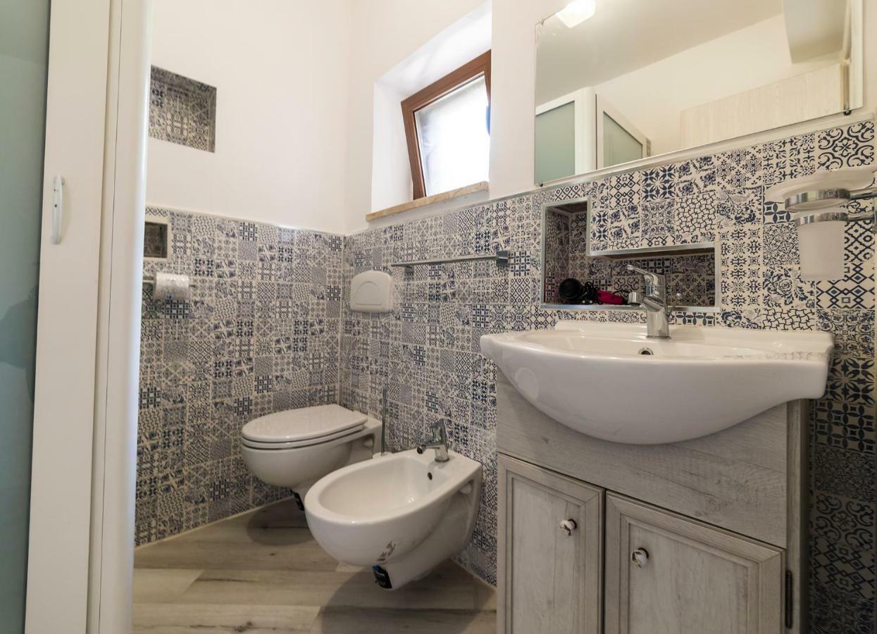 Un Ospite A Fontania Bed and Breakfast Γκαέτα Εξωτερικό φωτογραφία
