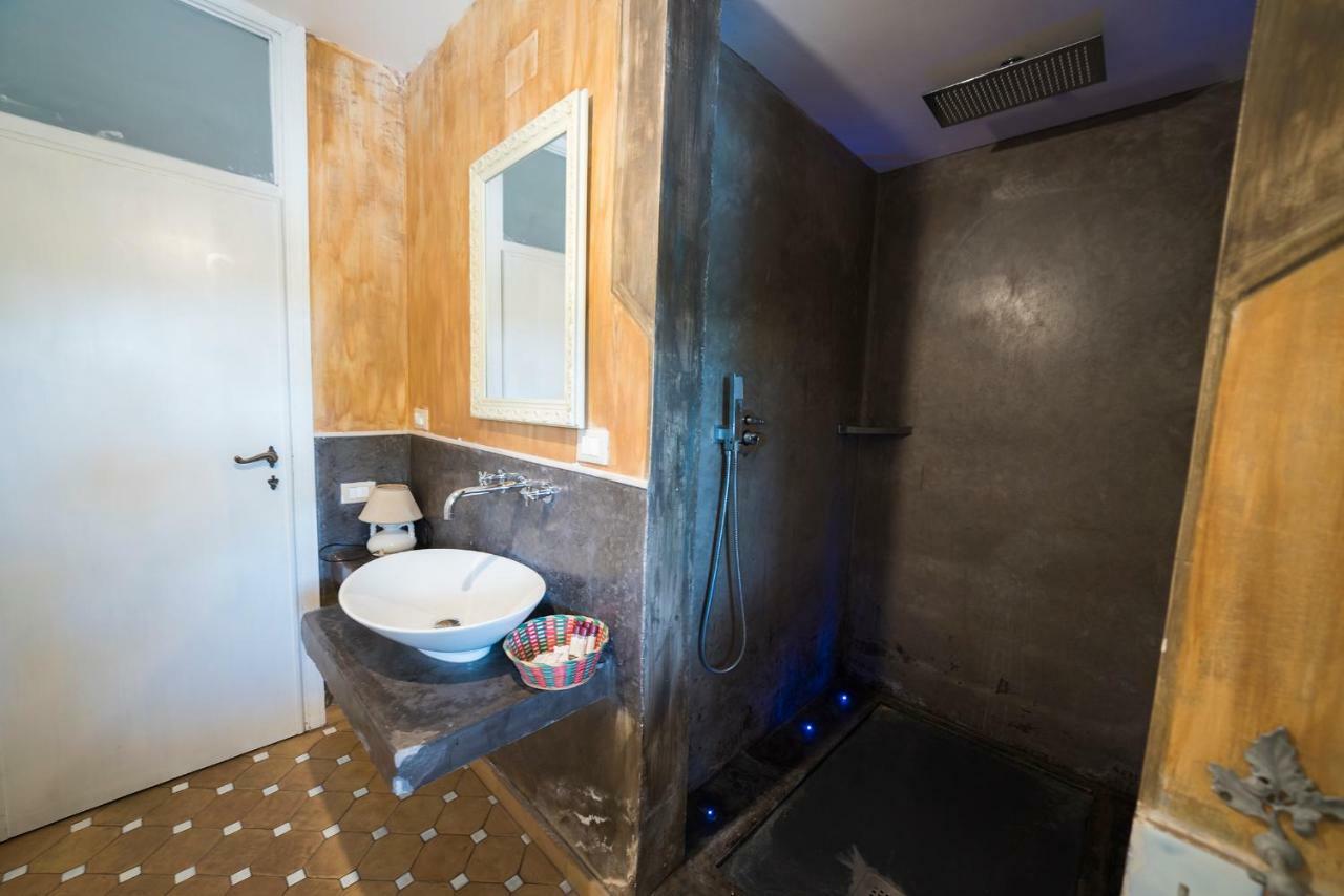 Un Ospite A Fontania Bed and Breakfast Γκαέτα Εξωτερικό φωτογραφία